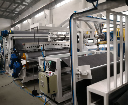 300 - 500kg/H 2M Carpet Backing Machine que reveste a linha da extrusão do TPE