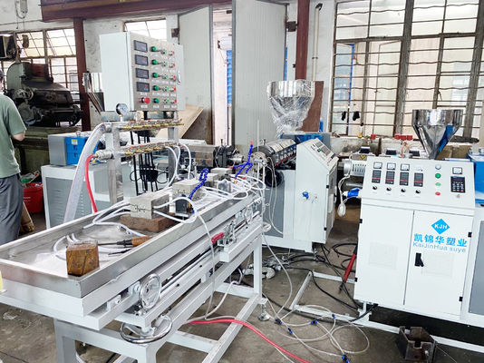 Linha plástica máquina da extrusão do perfil do suporte do bilhete da etiqueta de preço do PVC