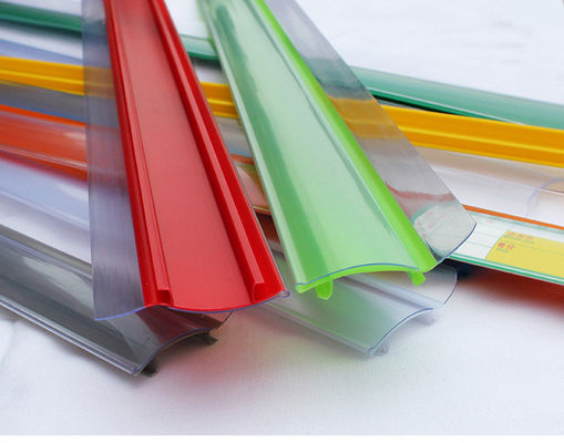 A linha poli transparente dados da extrusão do perfil do PVC do cloreto de vinil descasca a linha da extrusão